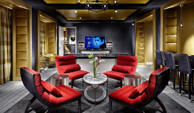 The Guest House at Graceland - Kings Suite Seating